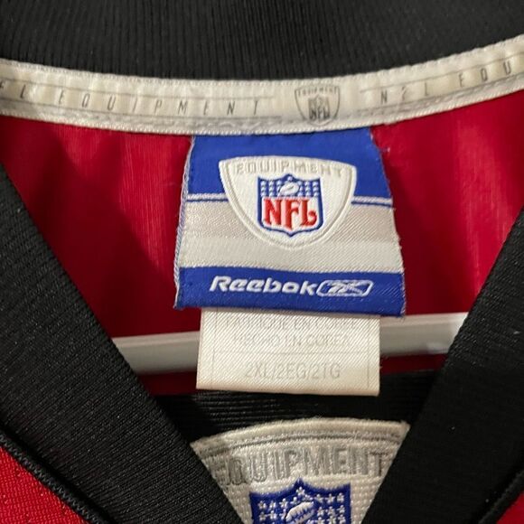 Mike Vick Atlanta Falcons jersey - Picture 3 of 8